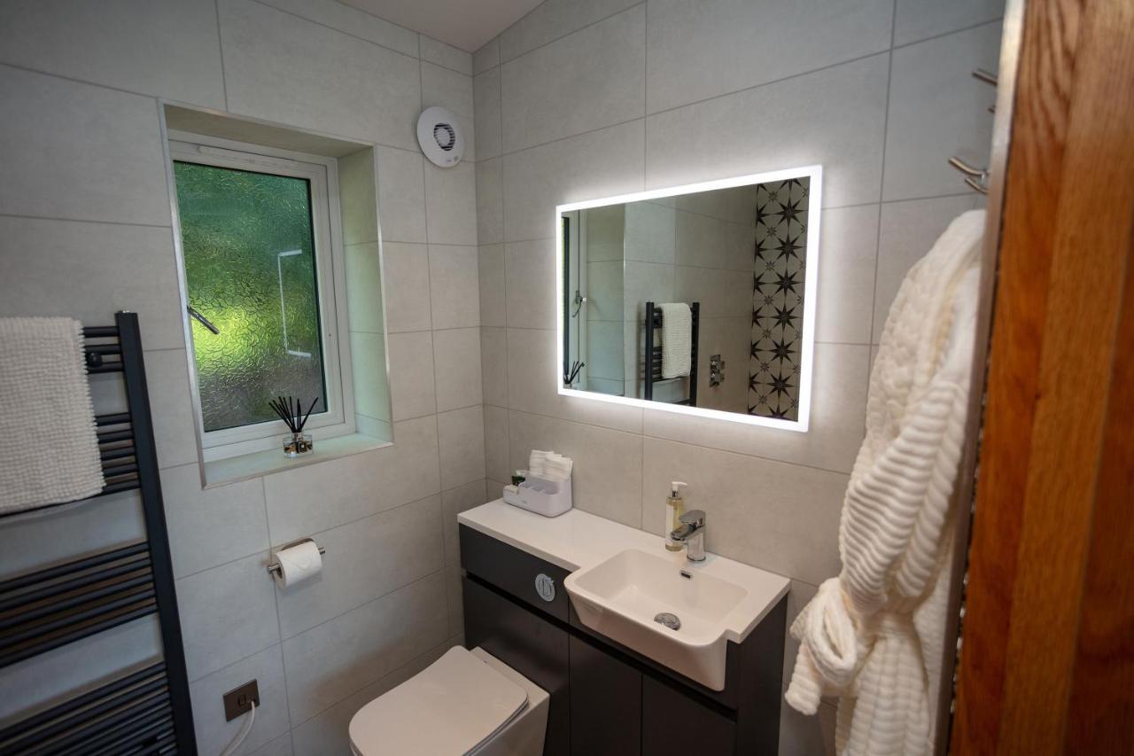 Birches Lodge With Hot Tub Dundonnell Zewnętrze zdjęcie
