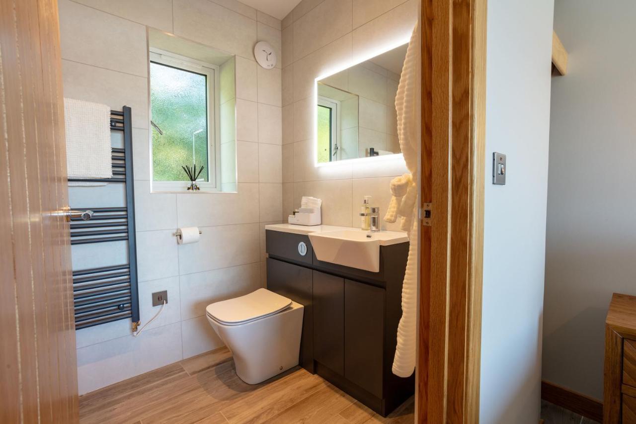 Birches Lodge With Hot Tub Dundonnell Zewnętrze zdjęcie